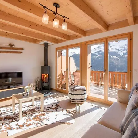Chalet Racers Retreat *
